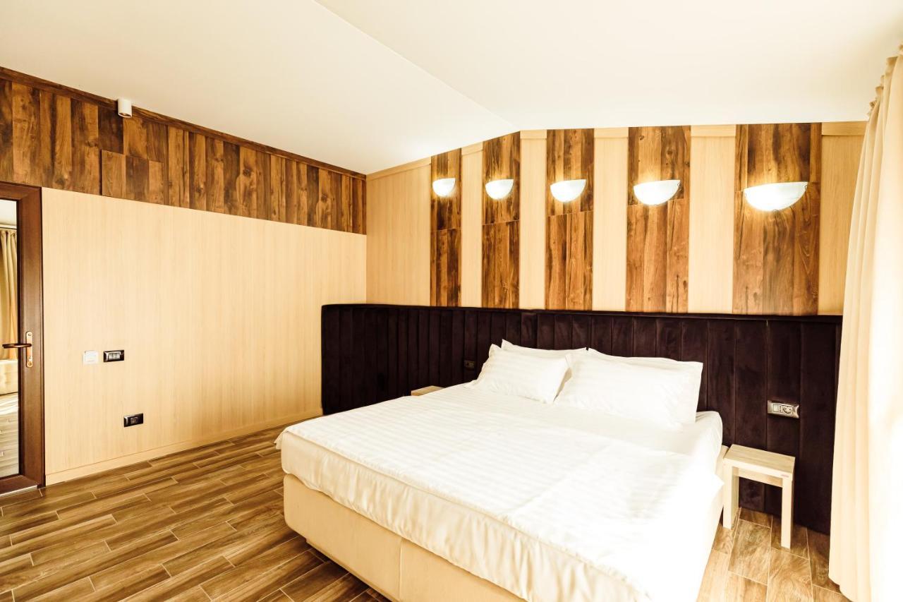 L'Invidia Hotel Novaci-Straini Luaran gambar