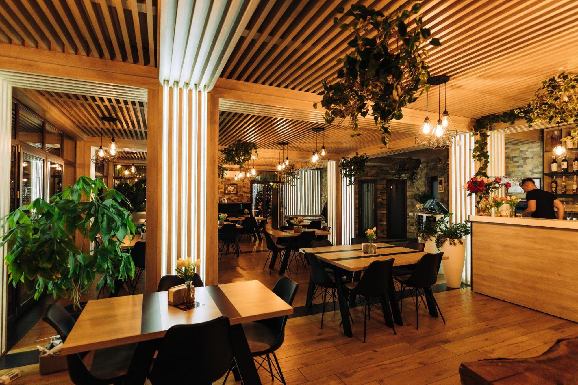 L'Invidia Hotel Novaci-Straini Luaran gambar